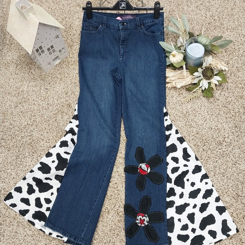 3473 Size 6 Gloria Vanderbilt Upcycled Cow Print Appliqued Bell-Bottoms.